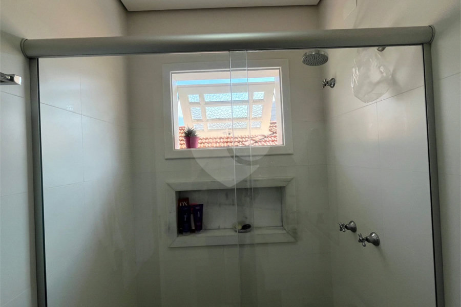Casa à venda com 3 quartos, sendo 1 suíte, em Vila Ester (zona Norte), São Paulo, SP