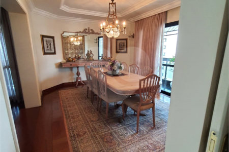 Apartamento à venda com 4 suítes em Vila Andrade, São Paulo, SP