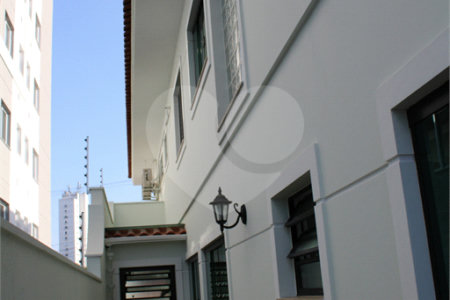 Sobrado à venda com 3 suítes em Vila Mazzei, São Paulo, SP