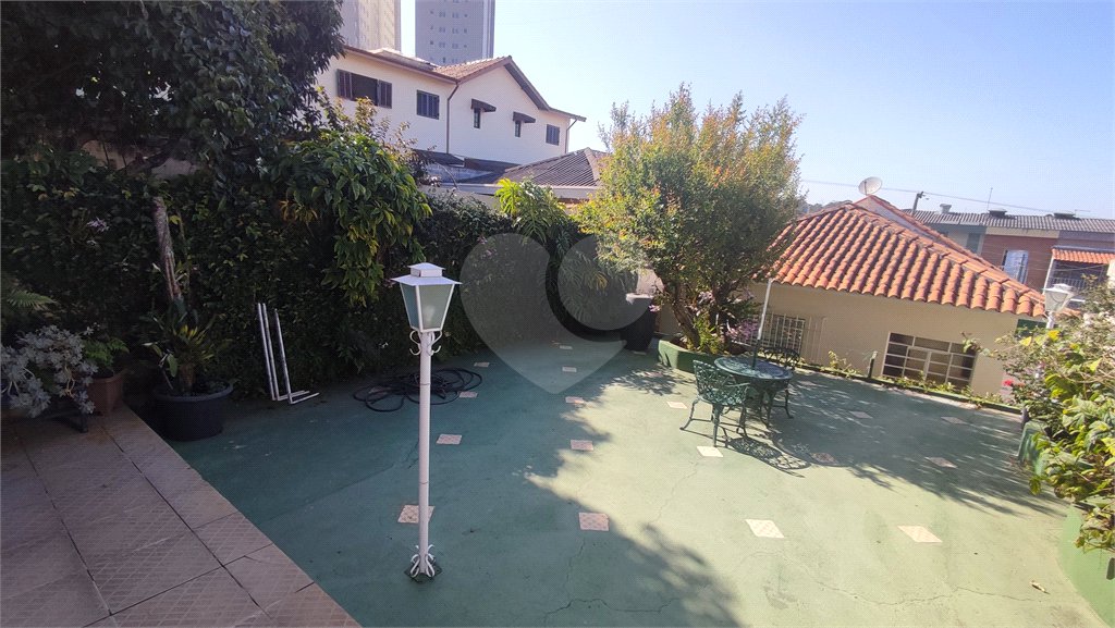 Casa Térrea à venda com 5 quartos em Horto, São Paulo, SP