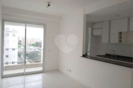 Apartamento para alugar com 2 quartos em Vila Anastácio, São Paulo, SP
