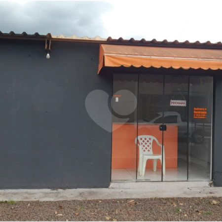 Casa à venda com 2 quartos, sendo 1 suíte, em Residencial Ponta Porã II, Ponta Porã, MS