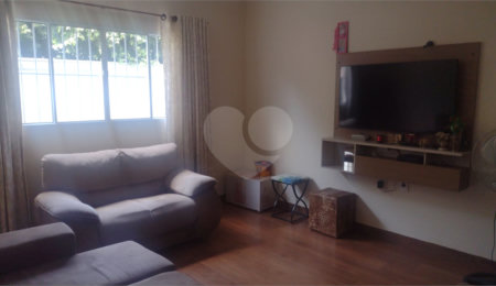 Casa à venda com 2 quartos, sendo 1 suíte,  em Jardim Morada do Sol (vila Xavier), Araraquara, SP