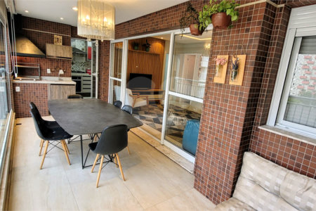 Apartamento à venda com 3 quartos, sendo 1 suíte, no Centro, São Bernardo do Campo, SP