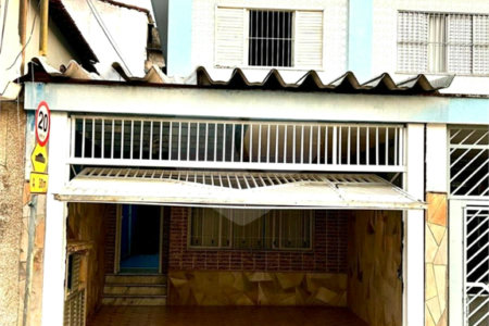 Casa à venda com 2 quartos em Vila Carrão, São Paulo, SP