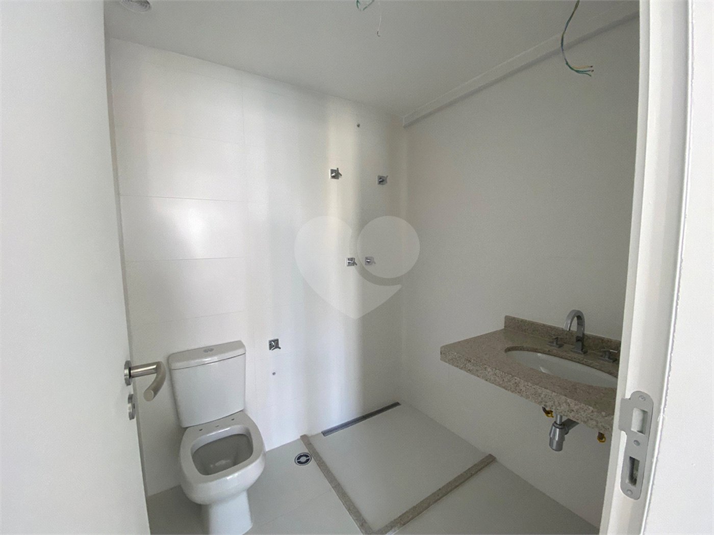 Apartamento à venda com 2 quartos, sendo 1 suíte,  em Perdizes, São Paulo, SP