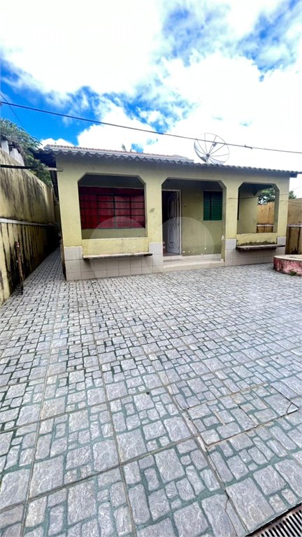 Sobrado à venda com 5 quartos em Pununduva, Cotia, SP