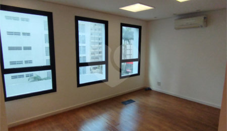 Sala à venda em Pinheiros, São Paulo, SP