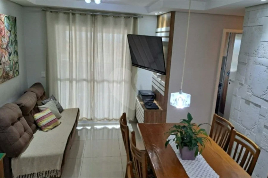 Apartamento à venda com 3 quartos, sendo 1 suíte,  em Vila Maria Alta, São Paulo, SP