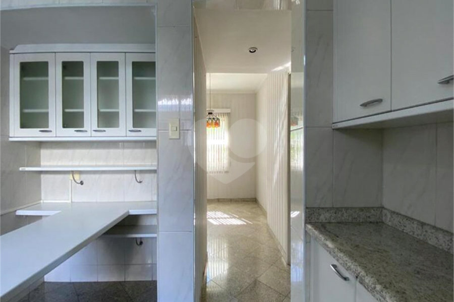 Casa Térrea à venda com 4 quartos, sendo 2 suítes, em Jardim Floresta, São Paulo, SP