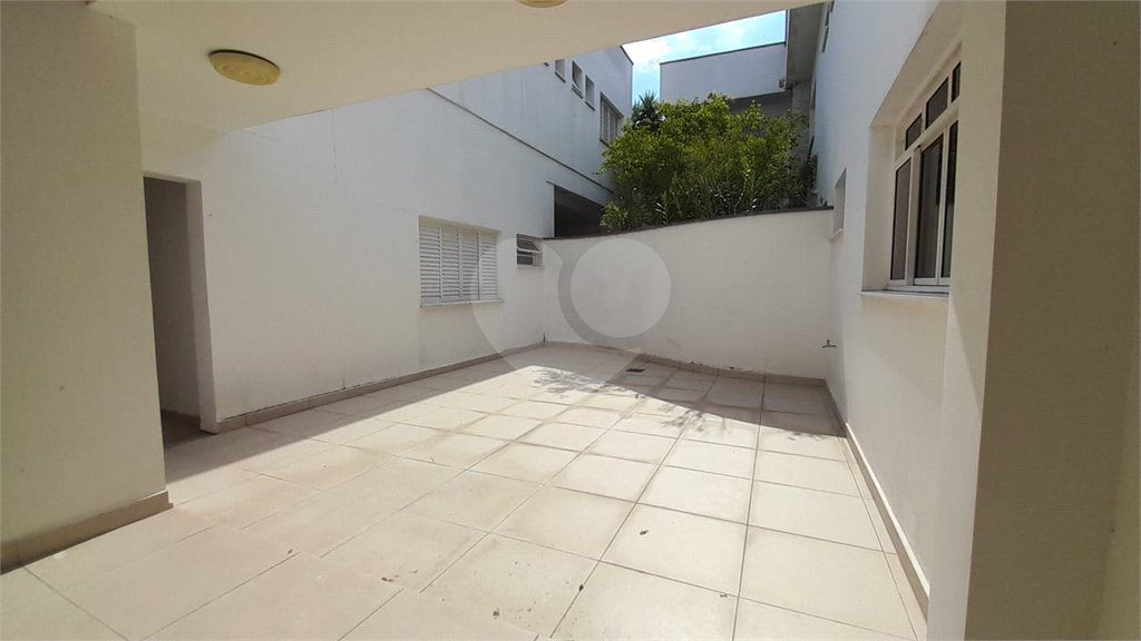 Sobrado à venda com 6 quartos, sendo 5 suítes, no Centro, São Bernardo do Campo, SP