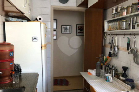 Apartamento à venda com 2 quartos em Vila Olímpia, São Paulo, SP