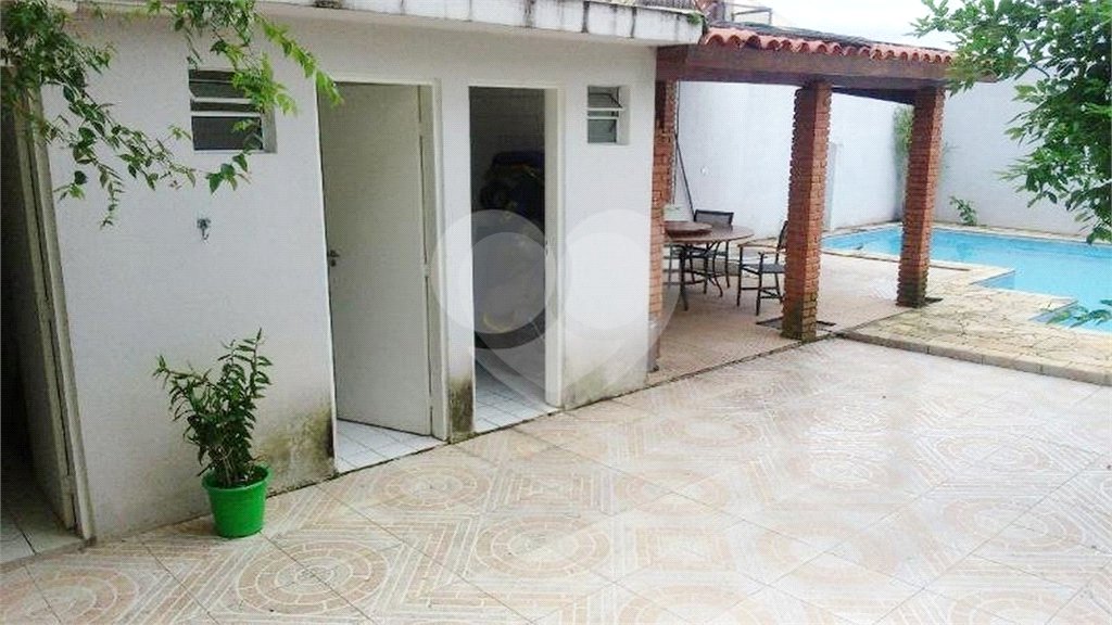 Casa à venda com 3 suítes em Indianópolis, São Paulo, SP