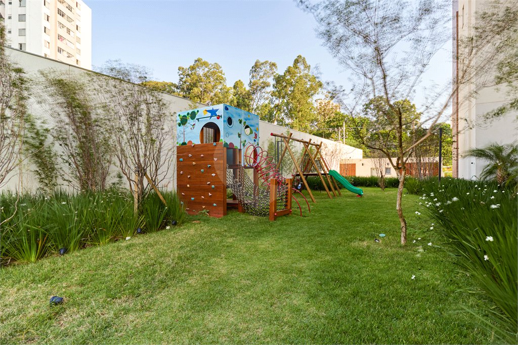 Apartamento à venda com 3 suítes em Jardim Marajoara, São Paulo, SP