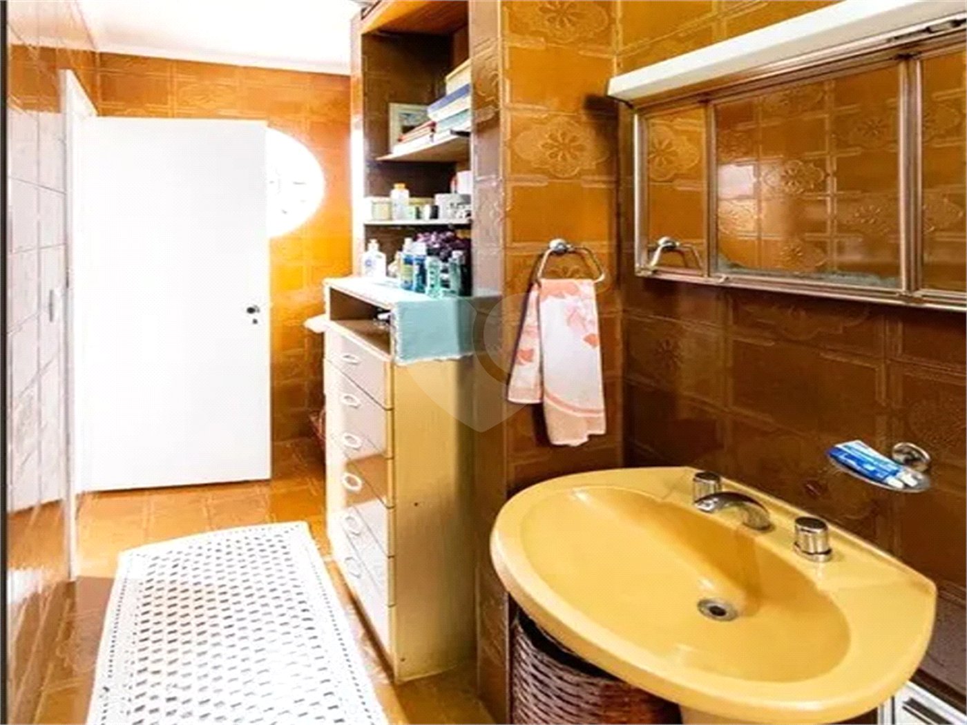 Sobrado à venda com 3 quartos, sendo 1 suíte, em Parque Jabaquara, São Paulo, SP