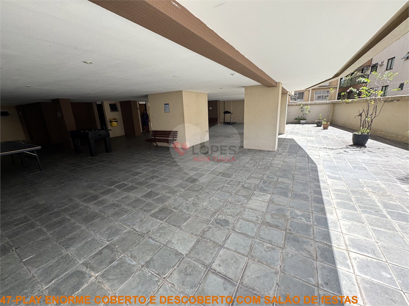 Apartamento à venda com 4 quartos, sendo 1 suíte, em Tijuca, Rio de Janeiro, RJ