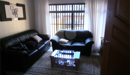 Sobrado à venda com 3 quartos, sendo 1 suíte,  em Vila Madalena, São Paulo, SP