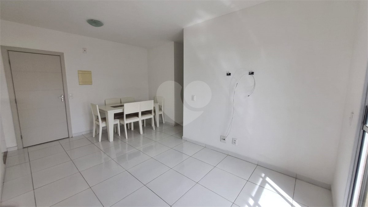 Apartamento para alugar com 2 quartos, sendo 1 suíte,  em Vila Mogilar, Mogi das Cruzes, SP