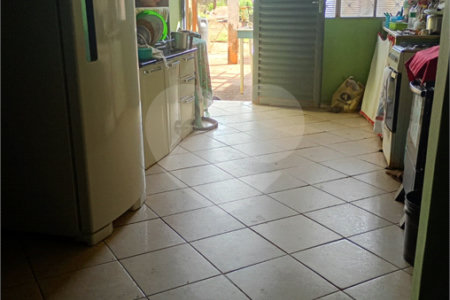 Casa à venda com 3 quartos em Vila Vieira (vila Xavier), Araraquara, SP