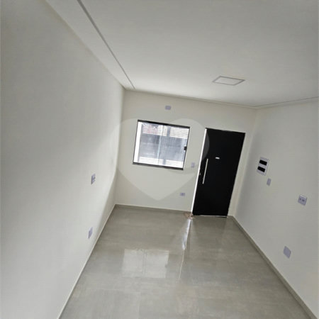 Sobrado à venda com 2 quartos em Maracanã, Praia Grande, SP