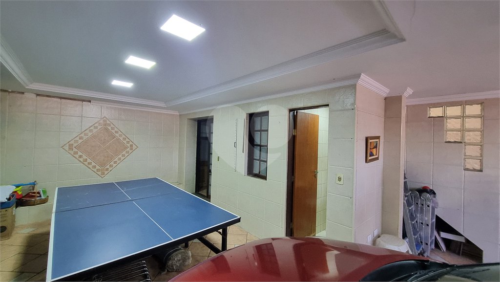 Sobrado à venda com 4 quartos, sendo 1 suíte, em Tremembé, São Paulo, SP