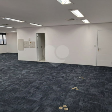 Sala à venda em Alto da Boa Vista, São Paulo, SP