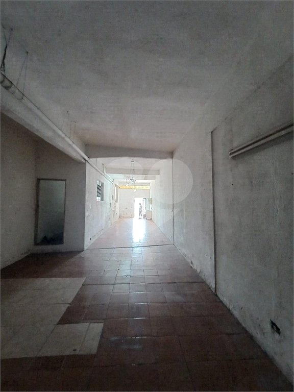 Casa à venda com 3 quartos, sendo 1 suíte, em Jardim Santo Elias, São Paulo, SP