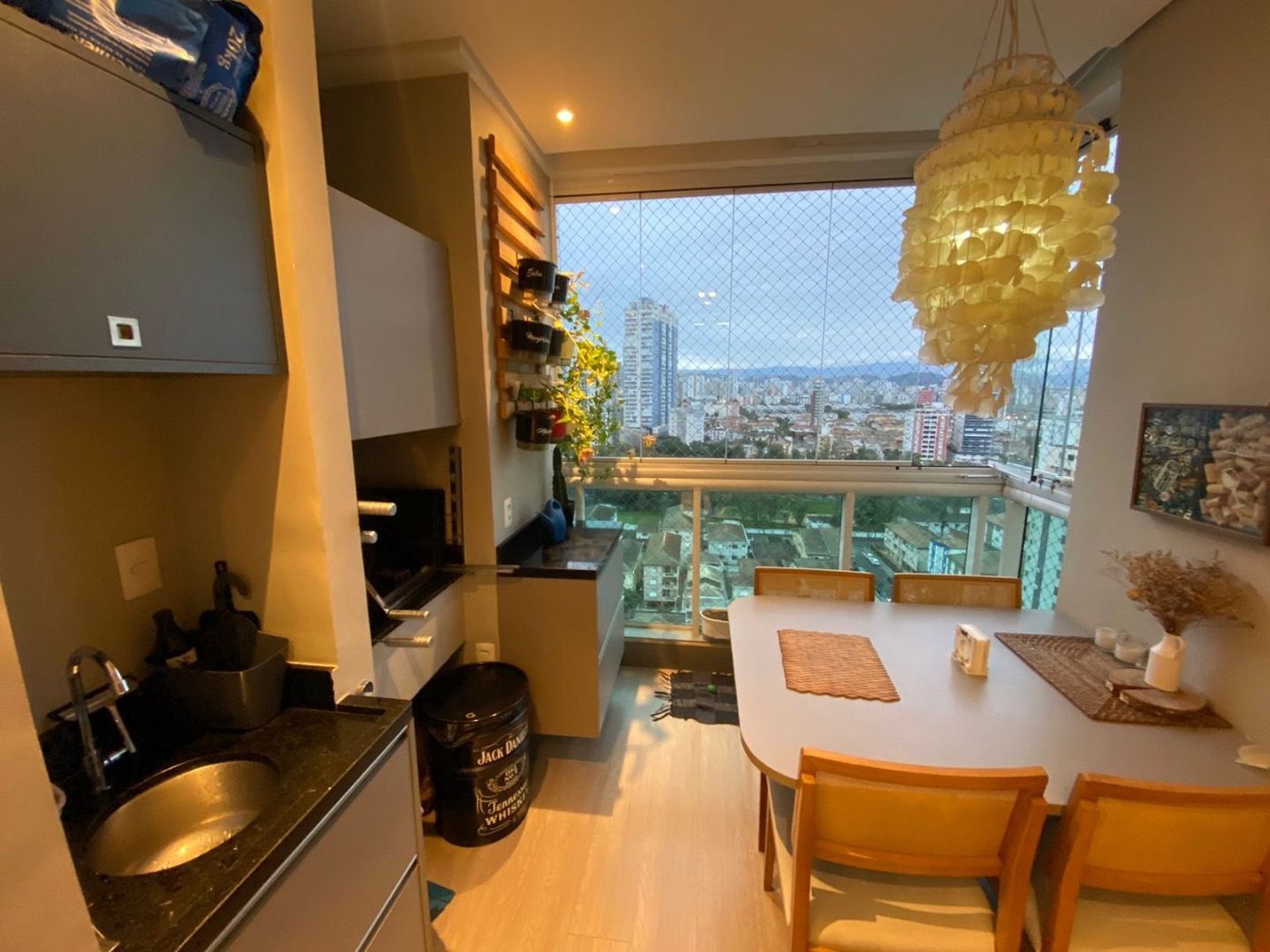 Apartamento com 2 dormitórios à venda, 80 m² por R$ 1.150.000,00 - Ponta da Praia - Santos/SP