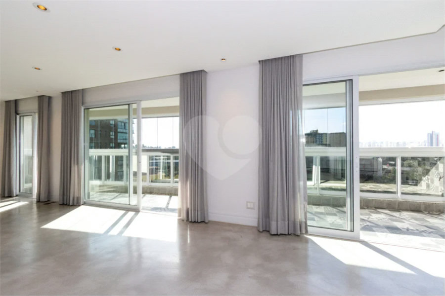 Vila Clementino - 161 m² | 2 dormitórios, com possibilidade de 3 | suíte master | 3 vagas | depósito