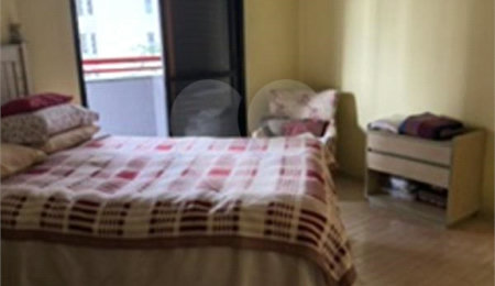 Apartamento à venda com 3 quartos, sendo 1 suíte,  em Jardim das Acácias, São Paulo, SP