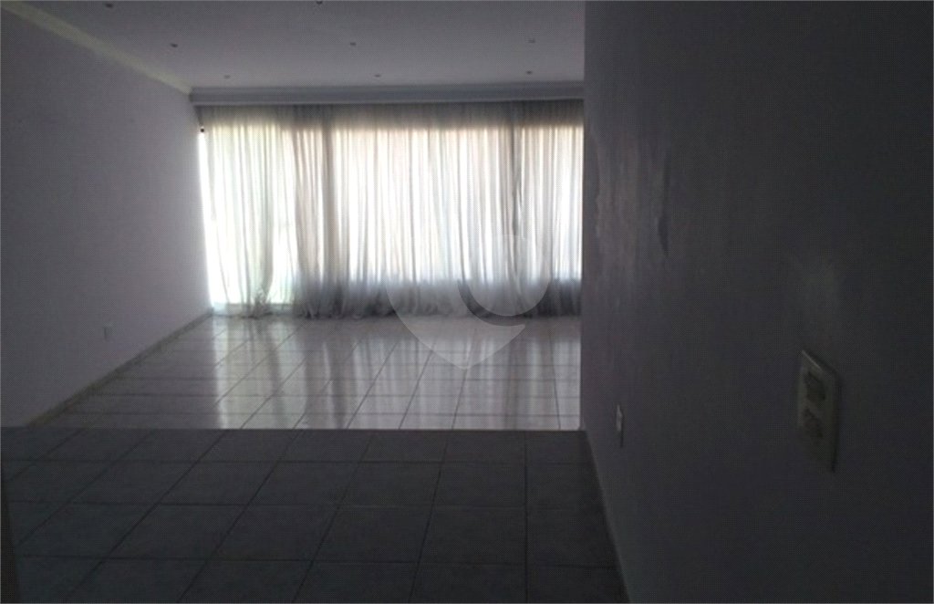 Casa à venda com 3 quartos, sendo 1 suíte,  em Lavapés, Mairiporã, SP
