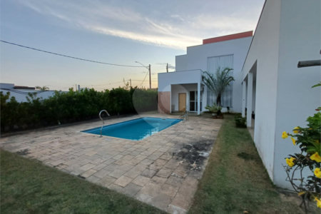 Sobrado à venda com 3 quartos, sendo 1 suíte, em Jardim Solar do Bosque, Sorocaba, SP