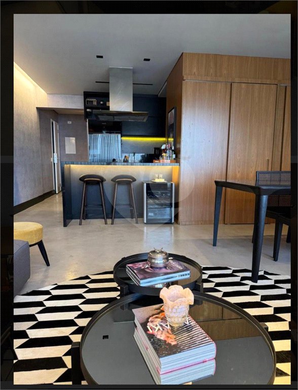 Apartamento à venda com 3 quartos, sendo 2 suítes,  em Brooklin Paulista, São Paulo, SP