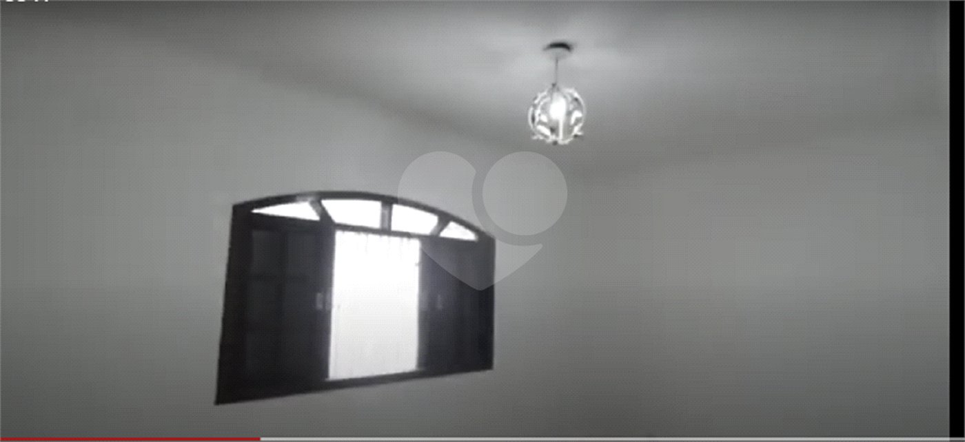 Casa à venda com 3 quartos, sendo 2 suítes,  no condomínio Não, São Paulo - SP