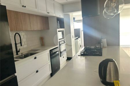 Apartamento à venda com 3 suítes em Parque São Jorge, São Paulo, SP