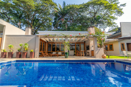 Casa à venda com 4 suítes em Campo Belo, São Paulo, SP