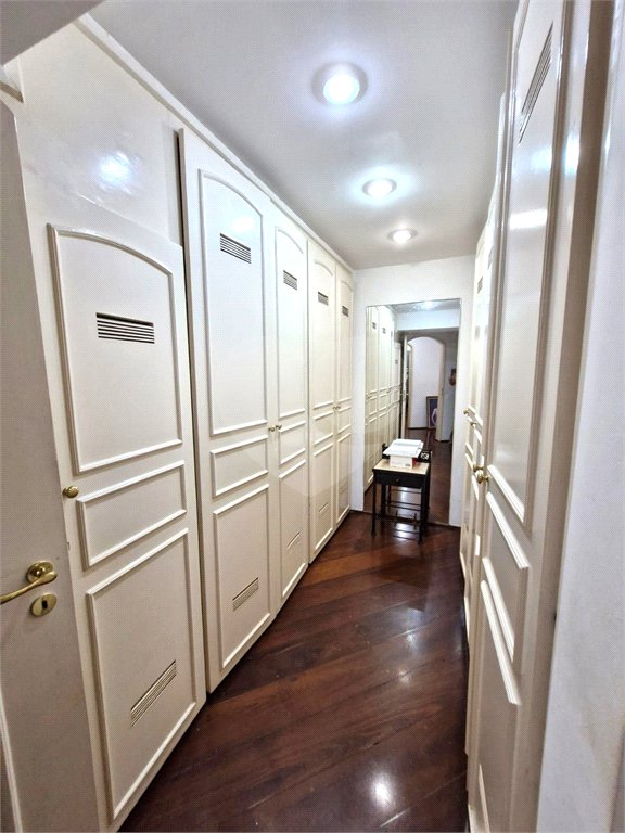 Cobertura à venda ou para alugar com 5 quartos, sendo 4 suítes,  em Jardim Marajoara, São Paulo, SP
