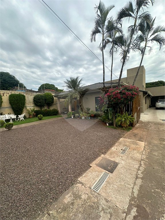 Casa à venda com 6 suítes em Pedro Juan Caballero, Amambay