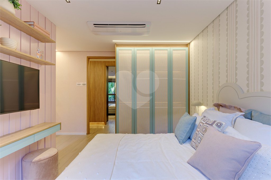 Apartamento à venda com 4 suítes em Moema, São Paulo, SP