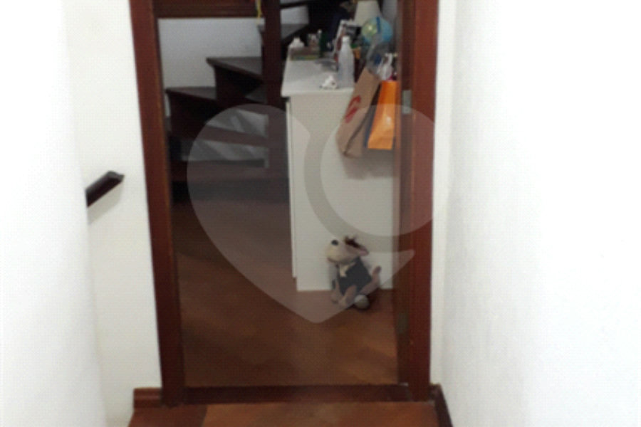 Casa à venda com 3 quartos, sendo 1 suíte, no condomínio Barbará Ii, São Paulo - SP