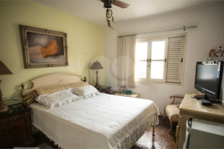 Casa à venda com 3 quartos, sendo 1 suíte, em Mirandópolis, São Paulo, SP