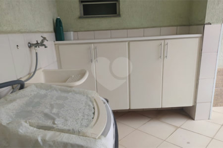 Casa à venda com 4 quartos, sendo 3 suítes, em Chácara Santo Antônio (zona Leste), São Paulo, SP
