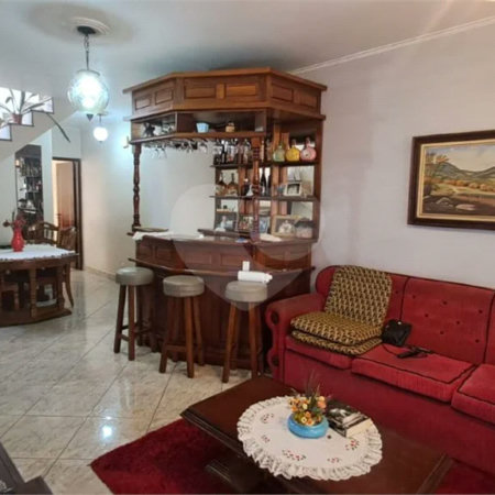 Casa à venda com 3 quartos, sendo 1 suíte, em Vila Maria Baixa, São Paulo, SP