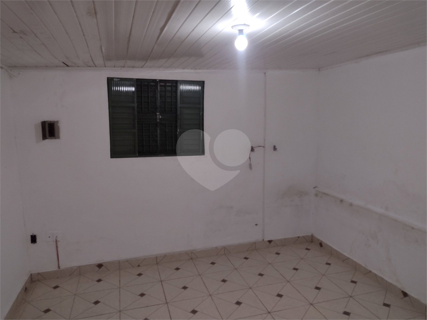 Casa à venda com 2 quartos em Vila Cintra, Mogi das Cruzes, SP