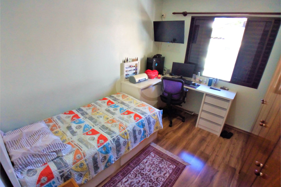 Sobrado à venda com 3 quartos, sendo 1 suíte, em Tremembé, São Paulo, SP