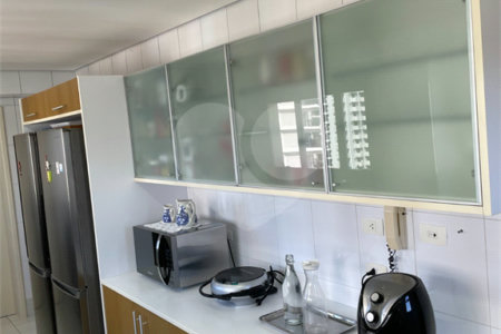 Apartamento à venda com 4 suítes em Vila Suzana, São Paulo, SP
