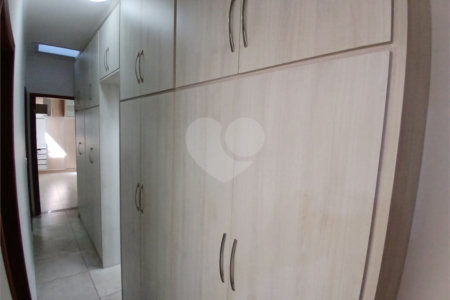 Casa à venda com 3 quartos, sendo 1 suíte, no condomínio Golden Park Residence II, Sorocaba - SP