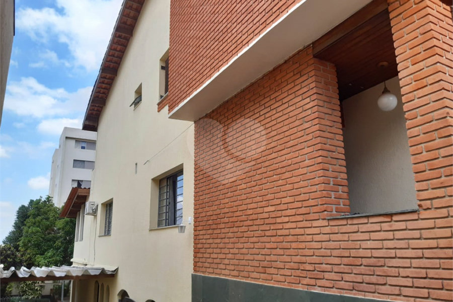 Sobrado à venda com 4 suítes em Santana, São Paulo, SP