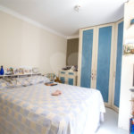 Sobrado à venda com 4 quartos, sendo 3 suítes,  no Centro, São Roque, SP
