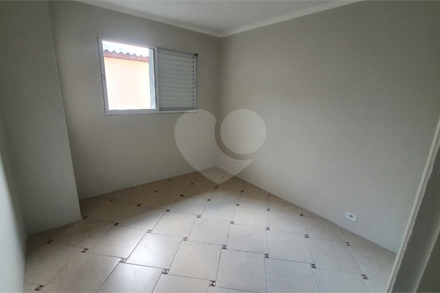 Sobrado à venda com 3 quartos, sendo 1 suíte,  em Horto, São Paulo, SP